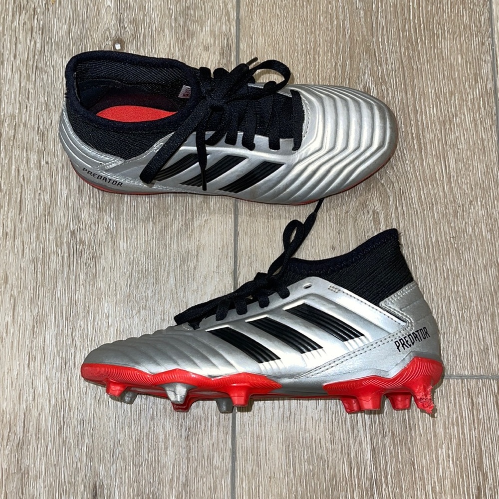 Soccer cleats
